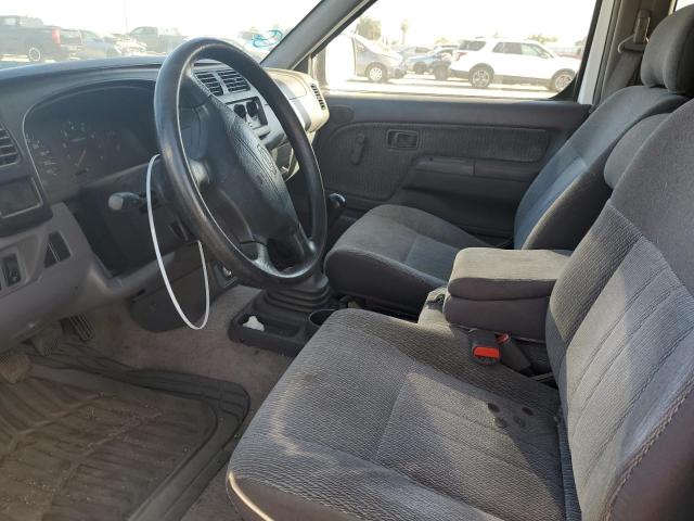 Photo 5 from auction – 2000 NISSAN FRONTIER K with VIN 1N6DD26S5YC423707