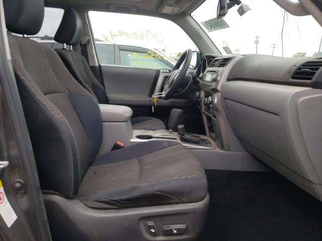 Photo 5 from auction – 2010 TOYOTA 4RUNNER SR with VIN JTEBU5JR4A5013728