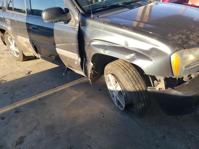 Photo 9 from auction – 2005 CHEVROLET TRAILBLAZE with VIN 1GNDS13S952149623