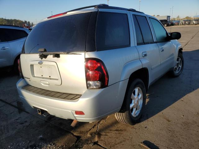 Photo 4 from auction – 2008 CHEVROLET TRAILBLAZE with VIN 1GNDT13S982125730