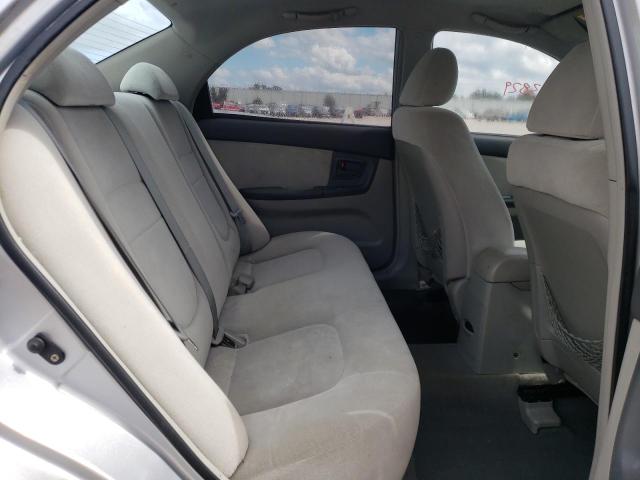 Zdjęcie 6 z aukcji – 2004 KIA SPECTRA LX z VIN KNAFE121545057775