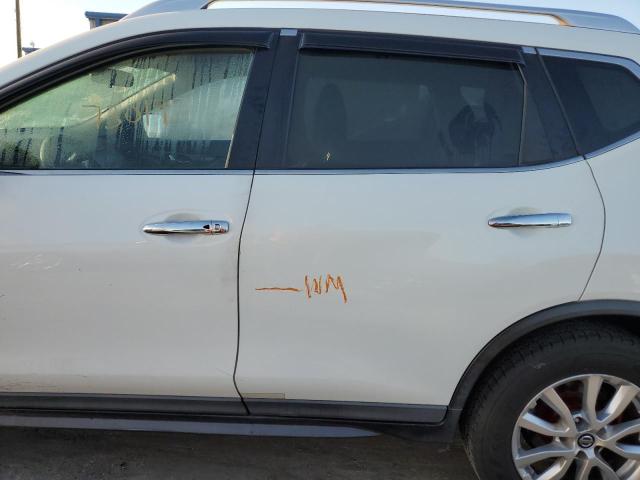 Photo 9 from auction – 2017 NISSAN ROGUE S with VIN KNMAT2MT8HP510353