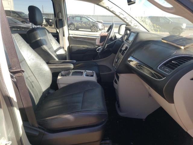 Photo 5 from auction – 2016 CHRYSLER TOWN & COU with VIN 2C4RC1BG5GR214903