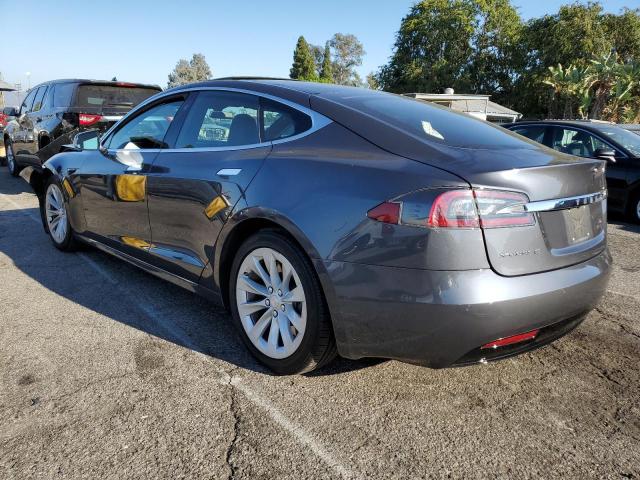 Photo 3 from auction – 2017 TESLA MODEL S with VIN 5YJSA1E22HF185171