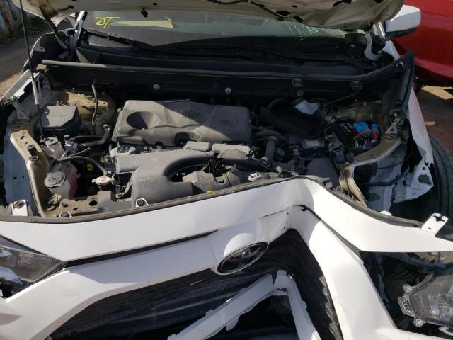 Photo 7 from auction – 2019 TOYOTA RAV4 XLE with VIN 2T3W1RFV7KC027985