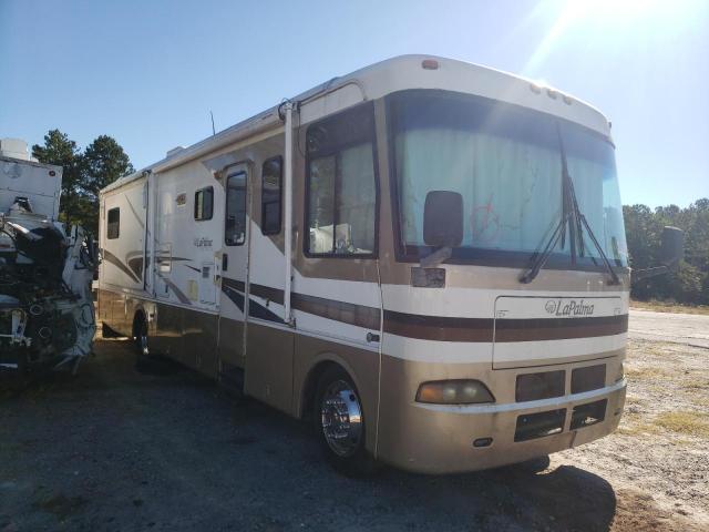 WORKHORSE CUSTOM CHASSIS MOTORHOME 2002 with VIN 5B4MP67GX23351301 - Photo from auction