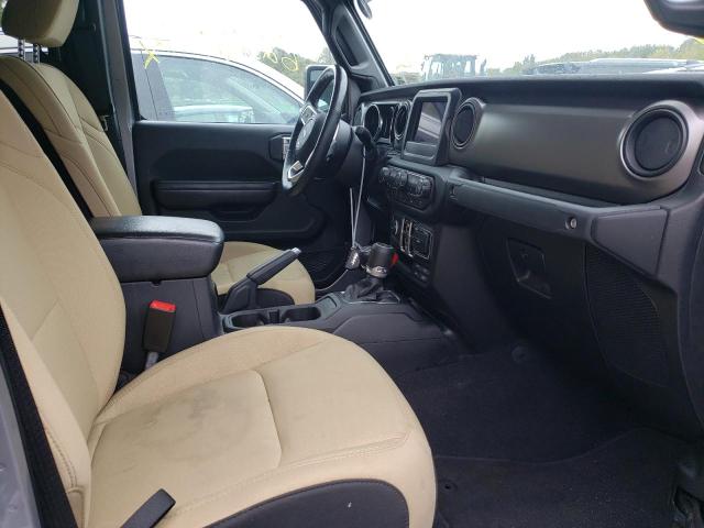 Photo 5 from auction – 2020 JEEP GLADIATOR with VIN 1C6HJTAG0LL108917