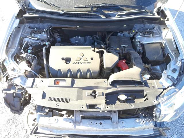 Photo 7 from auction – 2015 MITSUBISHI OUTLANDER with VIN JA4AD2A39FZ008576