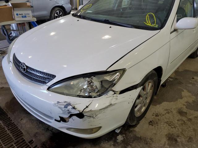 Photo 9 from auction – 2004 TOYOTA CAMRY LE with VIN 4T1BE32K34U311555