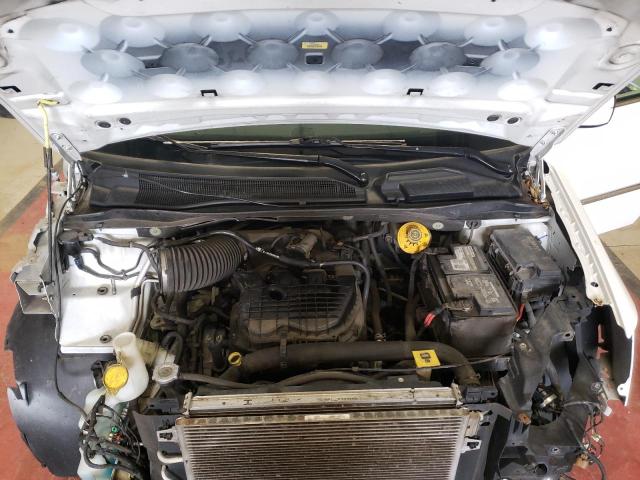 Photo 7 from auction – 2016 CHRYSLER TOWN & COU with VIN 2C4RC1BG2GR286805