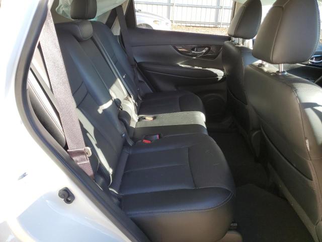 Photo 6 from auction – 2017 NISSAN ROGUE S with VIN JN8AT2MT2HW145680