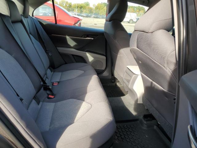 Photo 6 from auction – 2021 TOYOTA CAMRY LE with VIN 4T1C31AK5MU032298