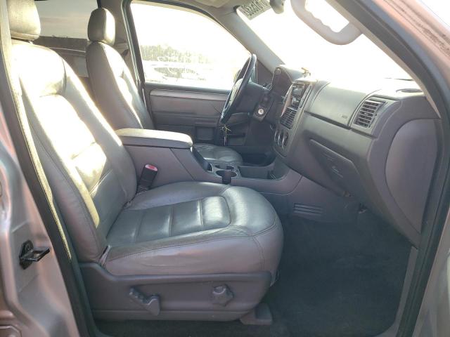 Photo 5 from auction – 2005 FORD EXPLORER X with VIN 1FMZU73KX5ZA24502
