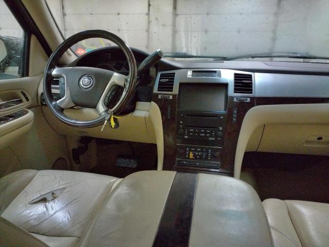 Photo 9 from auction – 2007 CADILLAC ESCALADE L with VIN 1GYFK63817R219459