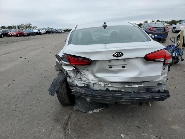 Photo 9 from auction – 2018 KIA FORTE LX with VIN 3KPFL4A73JE188364