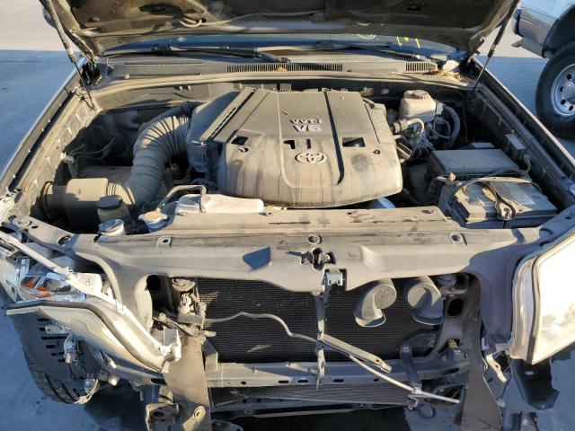 Photo 7 from auction – 2005 TOYOTA 4RUNNER SR with VIN JTEZU14R250058169
