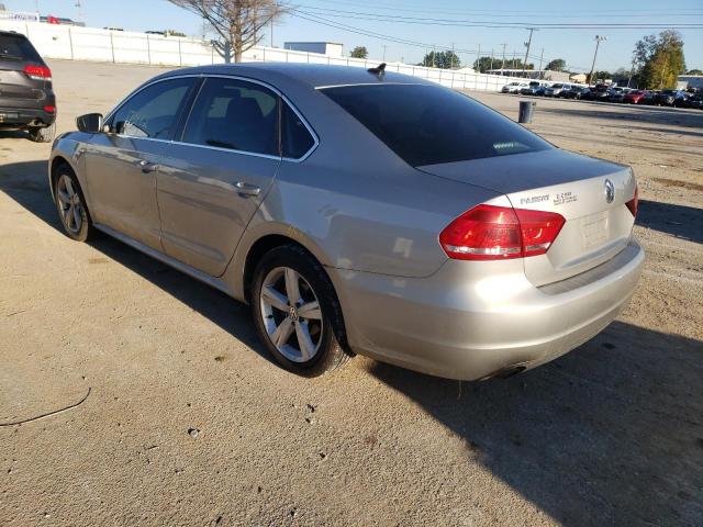 Photo 3 from auction – 2014 VOLKSWAGEN PASSAT S with VIN 1VWAT7A3XEC034642