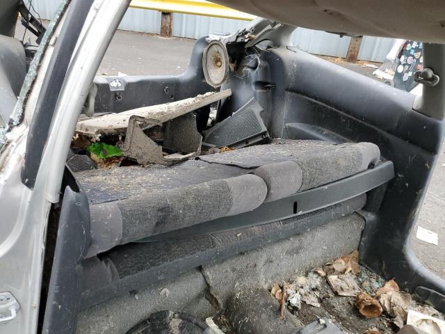Photo 6 from auction – 2000 HONDA CIVIC DX with VIN 2HGEJ6446YH110885
