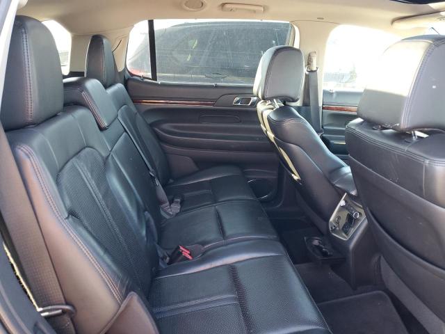 Photo 6 from auction – 2010 LINCOLN MKT with VIN 2LMHJ5AR5ABJ08981