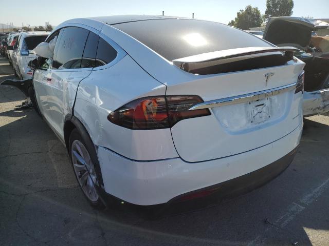 Photo 3 from auction – 2020 TESLA MODEL X with VIN 5YJXCDE25LF230954