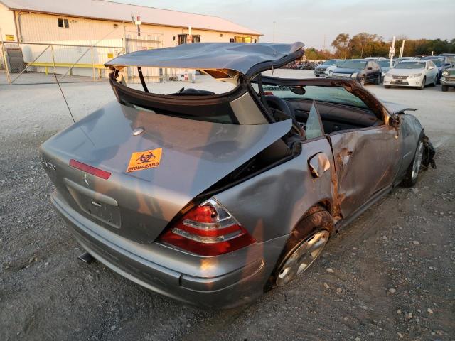 Photo 4 from auction – 2003 MERCEDES-BENZ SLK-CLASS with VIN WDBKK49F43F284671