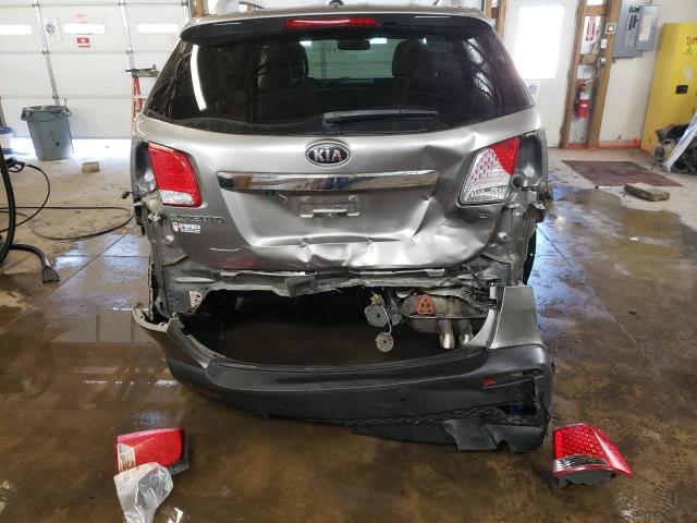 Photo 9 from auction – 2013 KIA SORENTO EX with VIN 5XYKU4A68DG353092