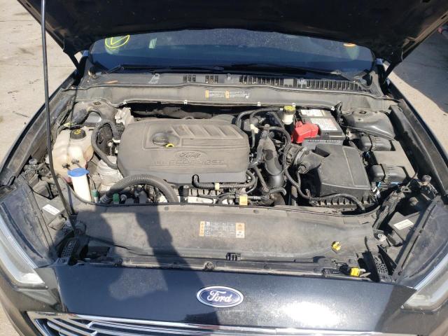 Photo 7 from auction – 2017 FORD FUSION SE with VIN 3FA6P0HD6HR244251