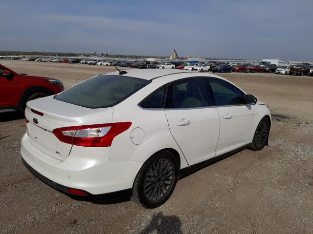 Photo 4 from auction – 2012 FORD FOCUS SEL with VIN 1FAHP3H2XCL104946
