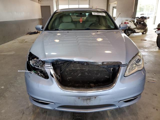 Photo 9 from auction – 2013 CHRYSLER 200 LX with VIN 1C3CCBAB2DN588870