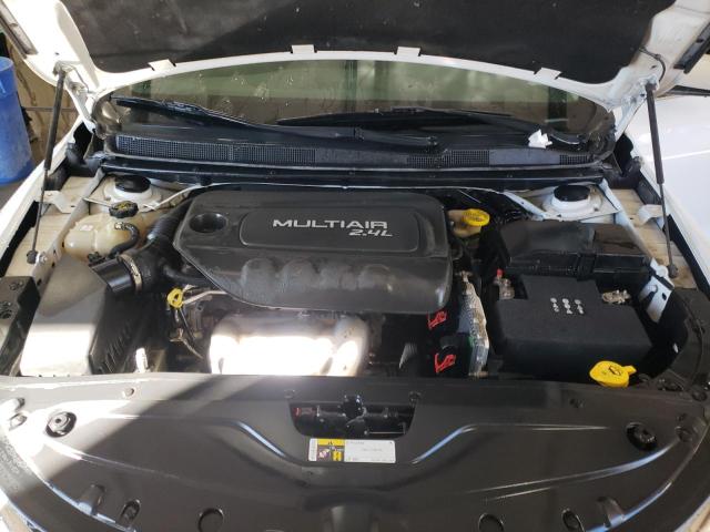 Photo 7 from auction – 2015 CHRYSLER 200 LIMITE with VIN 1C3CCCAB9FN710035