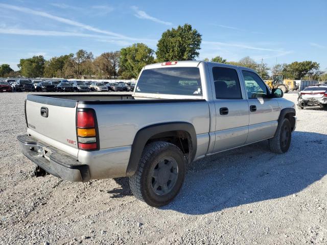 Photo 4 from auction – 2005 GMC NEW SIERRA with VIN 2GTEK13T751381319