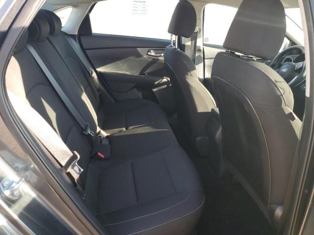 Photo 11 from auction – 2021 KIA FORTE FE with VIN 3KPF24AD6ME353949