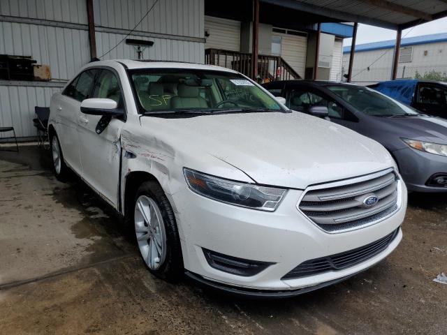 FORD TAURUS SEL 2015 with VIN 1FAHP2H89FG125167 - Photo from auction