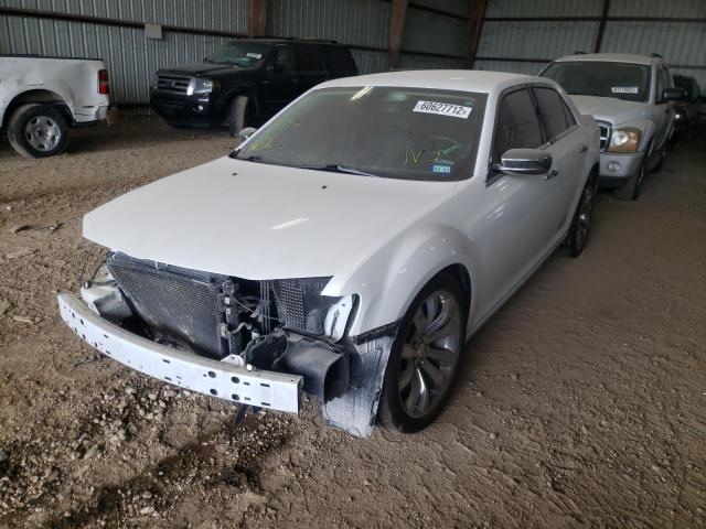 Photo 2 from auction – 2019 CHRYSLER 300 LIMITE with VIN 2C3CCAEG3KH536377