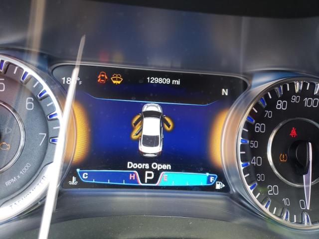 Photo 8 from auction – 2015 CHRYSLER 200 C with VIN 1C3CCCCBXFN723812