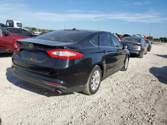 Photo 4 from auction – 2016 FORD FUSION S with VIN 3FA6P0G77GR102338