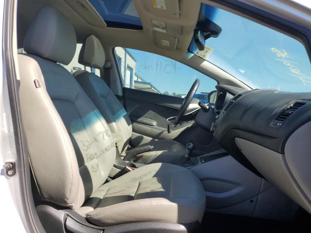 Photo 5 from auction – 2016 KIA FORTE EX with VIN KNAFZ4A87G5551547