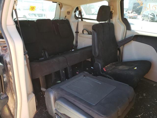 Photo 6 from auction – 2012 CHRYSLER TOWN & COU with VIN 2C4RC1BG9CR137530