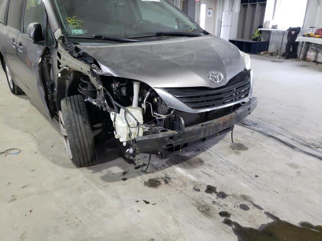 Photo 9 from auction – 2011 TOYOTA SIENNA LE with VIN 5TDKK3DC3BS163511