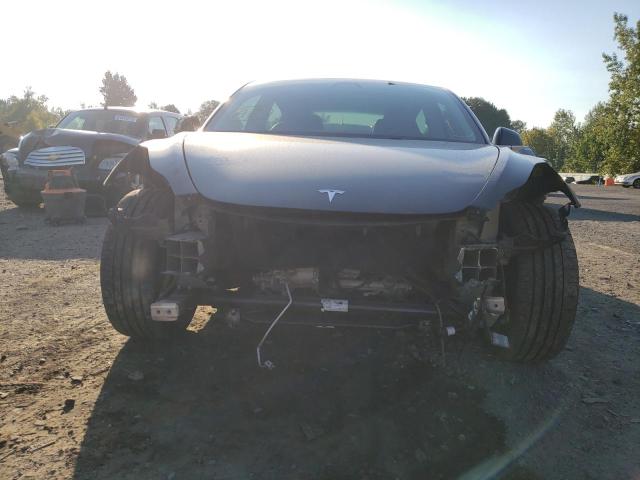Photo 9 from auction – 2018 TESLA MODEL 3 with VIN 5YJ3E1EB4JF113614