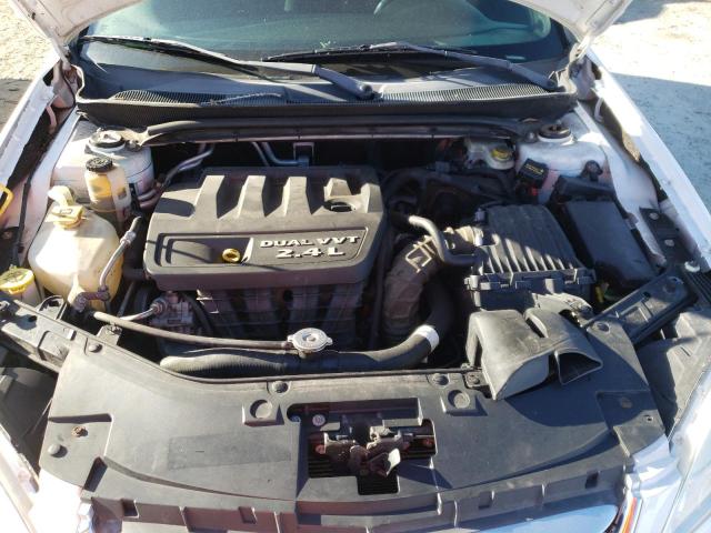 Photo 7 from auction – 2012 CHRYSLER 200 TOURIN with VIN 1C3BCBEB0CN218523