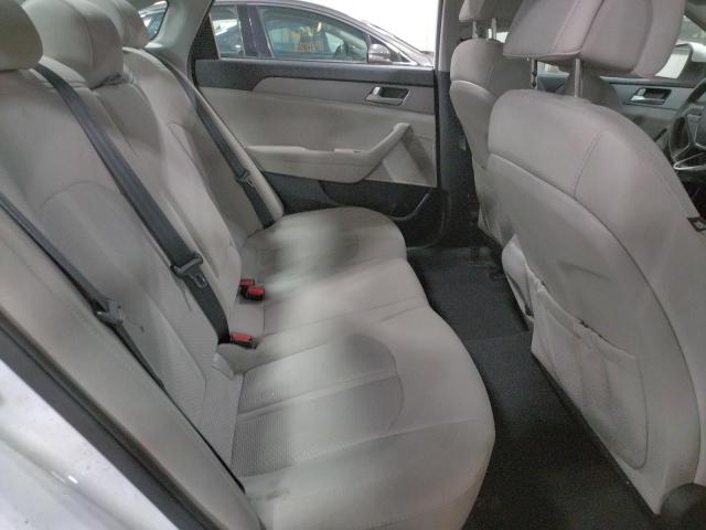 Photo 6 from auction – 2016 HYUNDAI SONATA SE with VIN 5NPE24AF7GH374208