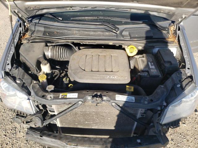 Photo 7 from auction – 2016 CHRYSLER TOWN & COU with VIN 2C4RC1BG5GR214903