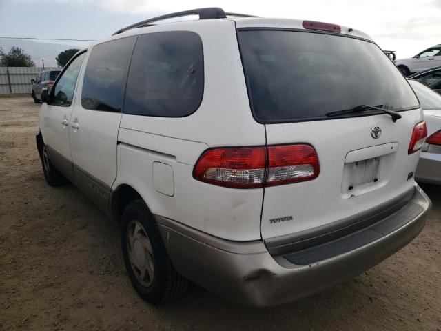 Photo 3 from auction – 2002 TOYOTA SIENNA LE with VIN 4T3ZF13CX2U446771