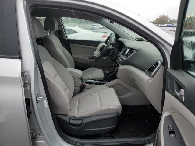 Photo 5 from auction – 2018 HYUNDAI TUCSON SEL with VIN KM8J3CA49JU709434