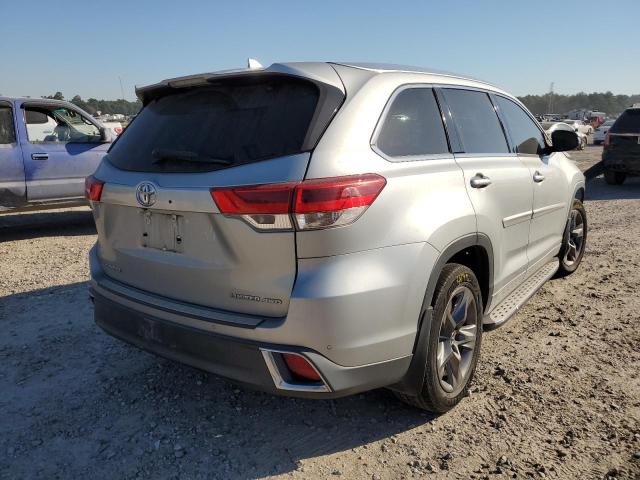 Photo 4 from auction – 2017 TOYOTA HIGHLANDER with VIN 5TDDZRFH7HS473198