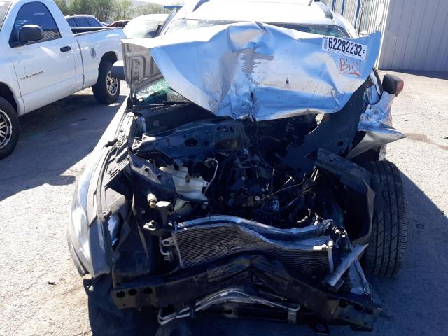 Photo 10 from auction – 2017 CHEVROLET TRAVERSE L with VIN 1GNKRFKD6HJ198260