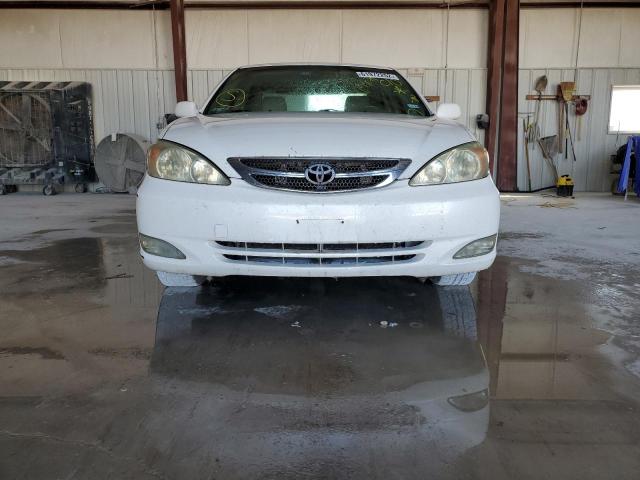 Photo 5 from auction – 2004 TOYOTA CAMRY LE with VIN JTDBE32K040253075