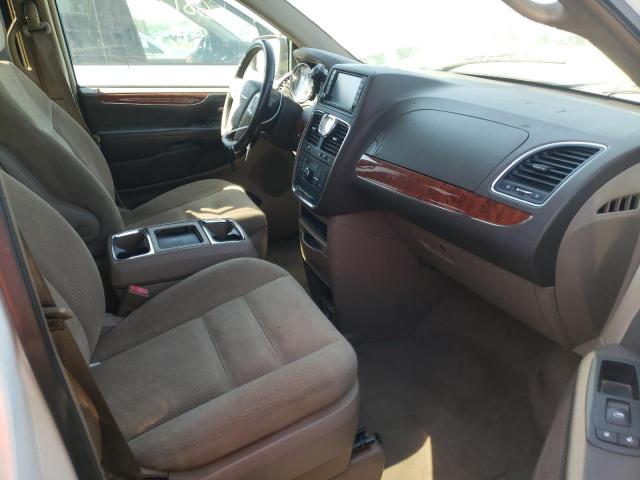 Photo 5 from auction – 2016 CHRYSLER TOWN & COU with VIN 2C4RC1BG0GR150415