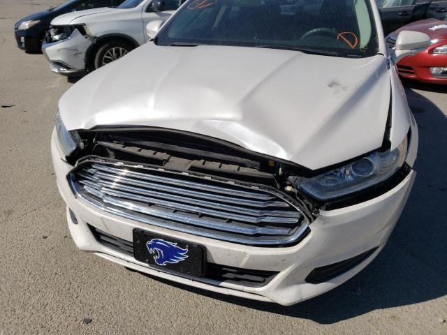 Photo 9 from auction – 2015 FORD FUSION SE with VIN 3FA6P0H7XFR138974